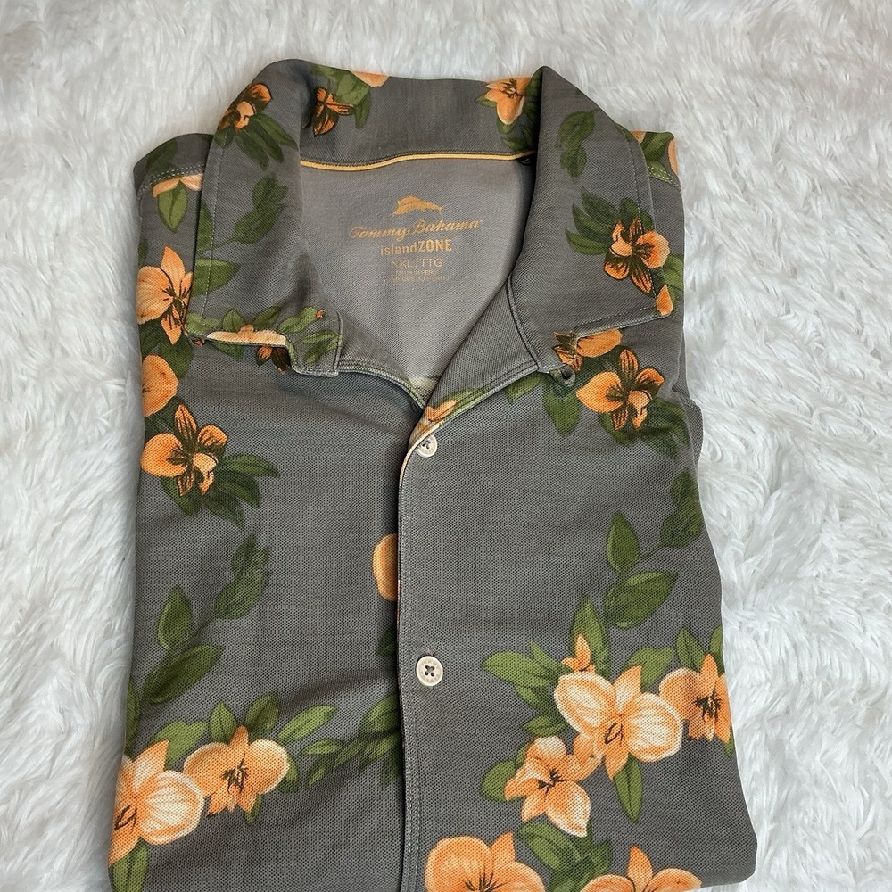 Tommy Bahama Island Zone Button Down Short Sleeve 2xlg floral Hawaiian Shirt